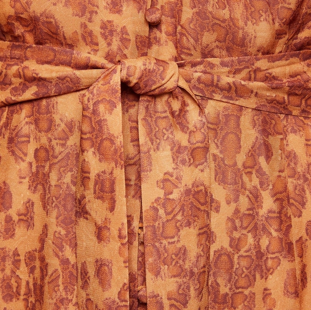 Spice Animal print mid Dress - Picture 5 of 9